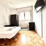 Vibescoruna - Madariaga 41 א-קורוניה