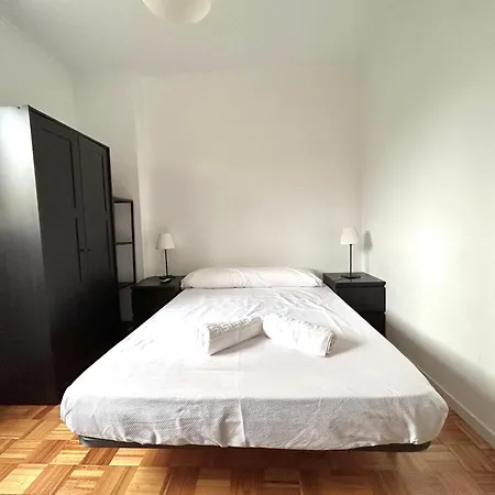 Vibescoruna - Madariaga 41 א-קורוניה